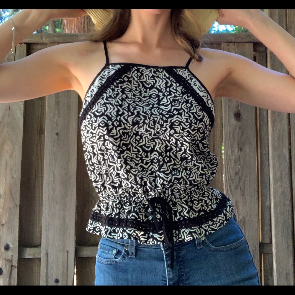 Target Women’s cropped ruffle tank top
